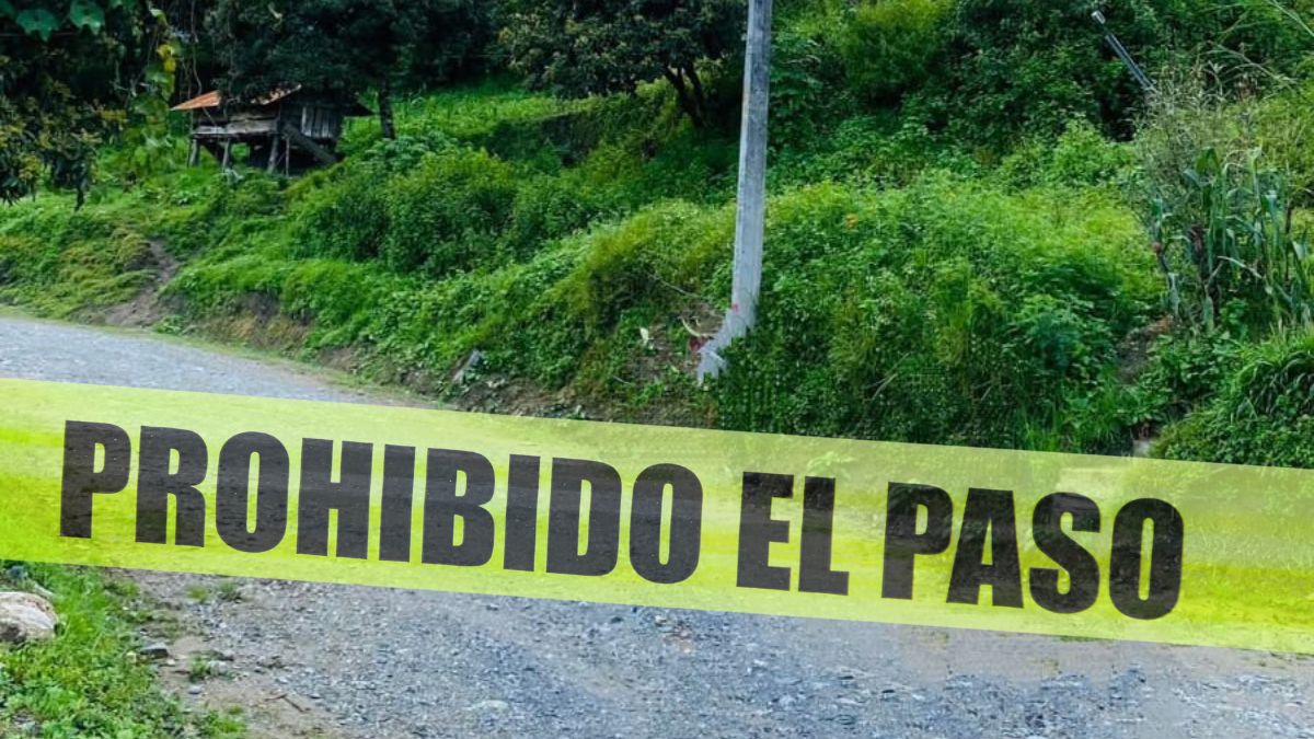 Vista del sitio junto al arroyo debajo del puente en Ahuatla, Coyomeapan, donde fue localizado el cuerpo del recién nacido