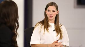 La funcionaria de 31 años también se puso reflexiva al recordar a su abuela.
