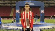 Miguel Gómez defensa lateral derecho del Club Deportivo Guadalajara. | Miguel Gómez vía Instagram.