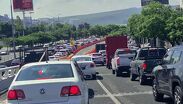 Las reparaciones de Banobras en la autopista México-Querétaro, crea un colapso en la vialidad