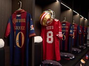 Los jugadores de Atlante y 49ers intercambiaron jerseys previo al partido contra Pachuca / @Atlante