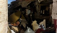 Múltiples instancias de seguridad de la CdMx trabajan de manera coordinada en las labores de rescate, atención y evaluación del inmueble.
