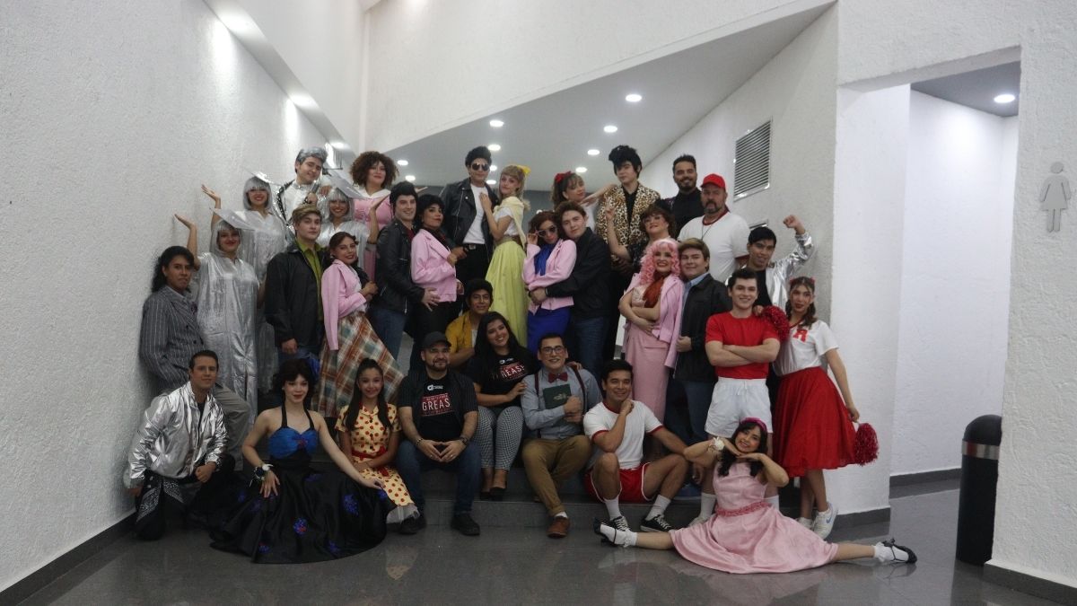Elenco de Grease en Monterrey
