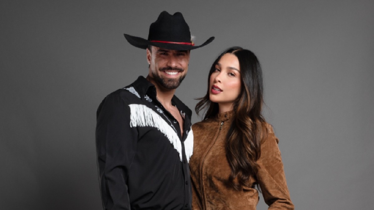 Fernando Lozada y su actual pareja.