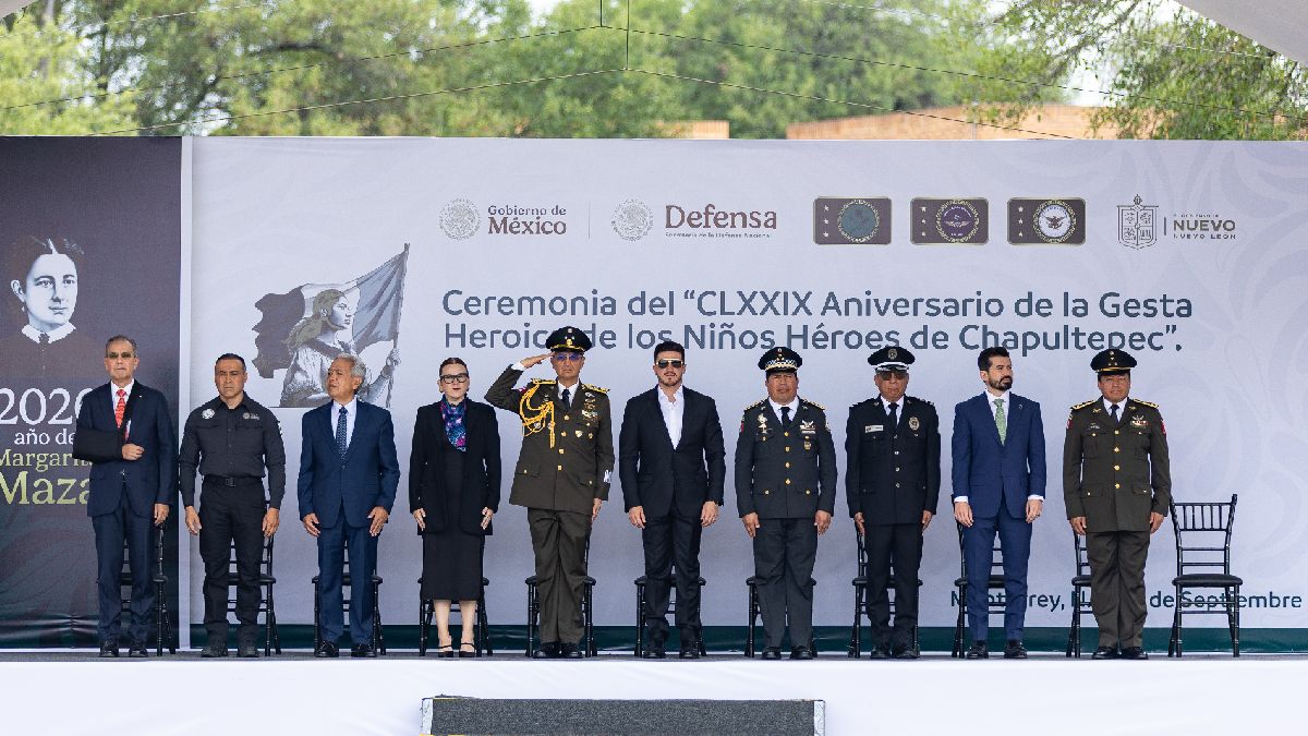 “Hoy, cada uno de nosotros tenemos otra responsabilidad. Construir el mejor México posible", Mencionó Samuel García.