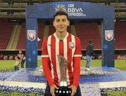Miguel Gómez defensa lateral derecho del Club Deportivo Guadalajara. | Miguel Gómez vía Instagram.