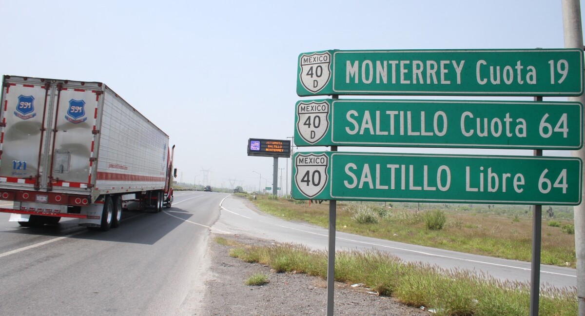 Carretera Los Chorros en Saltillo.