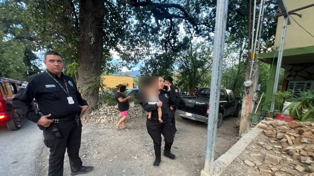 Elementos de Seguridad Pública y Protección Civil acudieron al sitio para resguardarlo