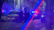 Hallan a hombre muerto con disparo en la cabeza dentro de un auto en la Álvaro Obregón