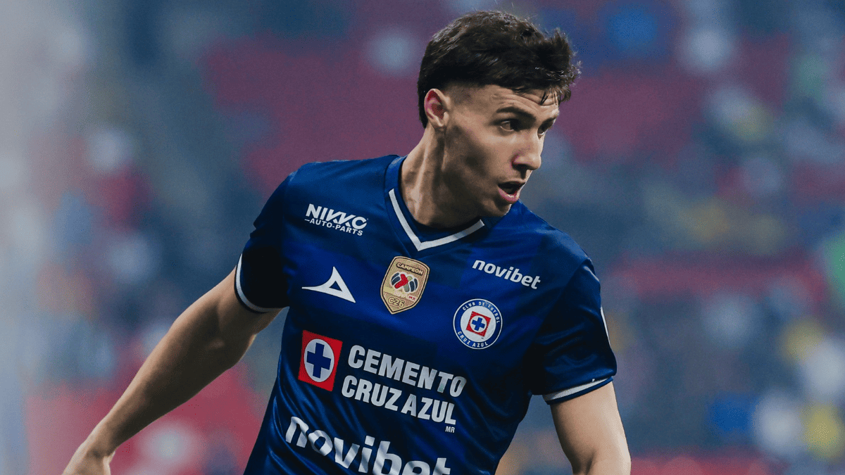 Con la llegada de parte de la delegación a Miami, el siguiente paso será el traslado de Joel Huiqui y sus futbolistas. | @CruzAzul
