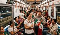 El Metro es una opción para llegar a las fiestas patrias en Monterrey