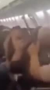 ¡Caos en el aire! Avión sufre fuertes turbulencias y desata pánico en pasajeros