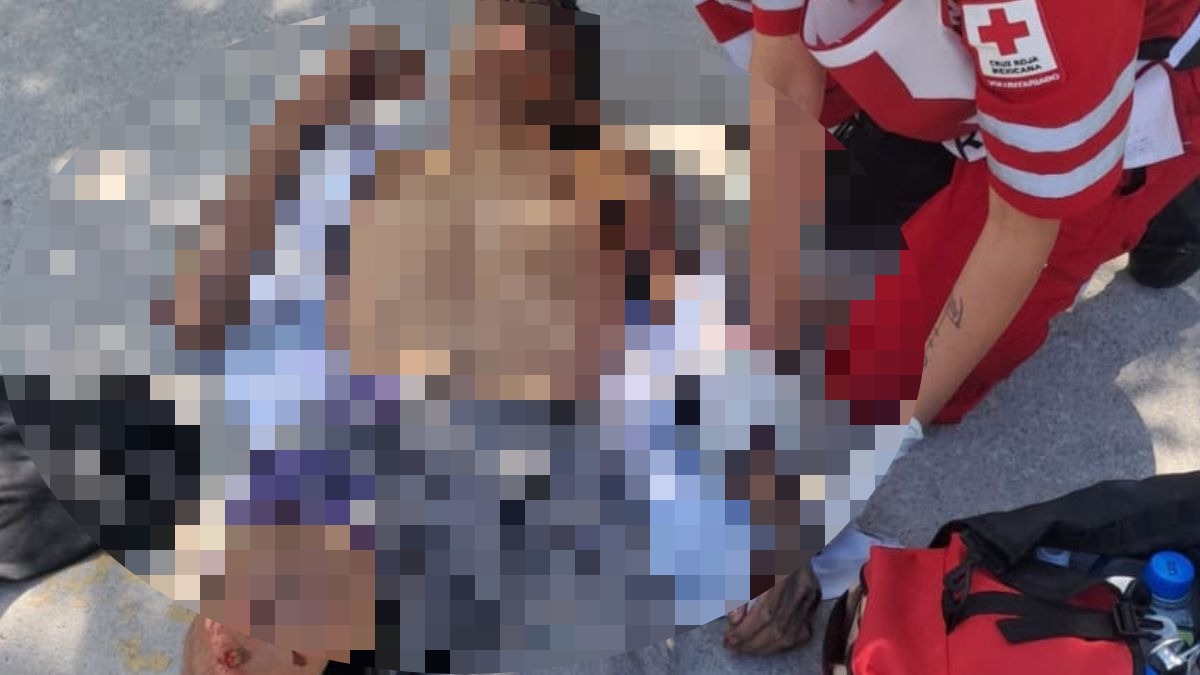 Tras la colisión, los tres ocupantes salieron proyectados por los aires y cayeron estrepitosamente sobre la cinta asfáltica.