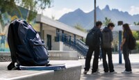 Escuelas en México luchan contra el bullying en salones.