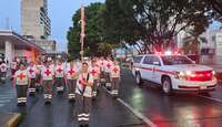 Integrantes de la Cruz Roja en el desfile cívico de Jalisco. | Cruz Roja Jalisco