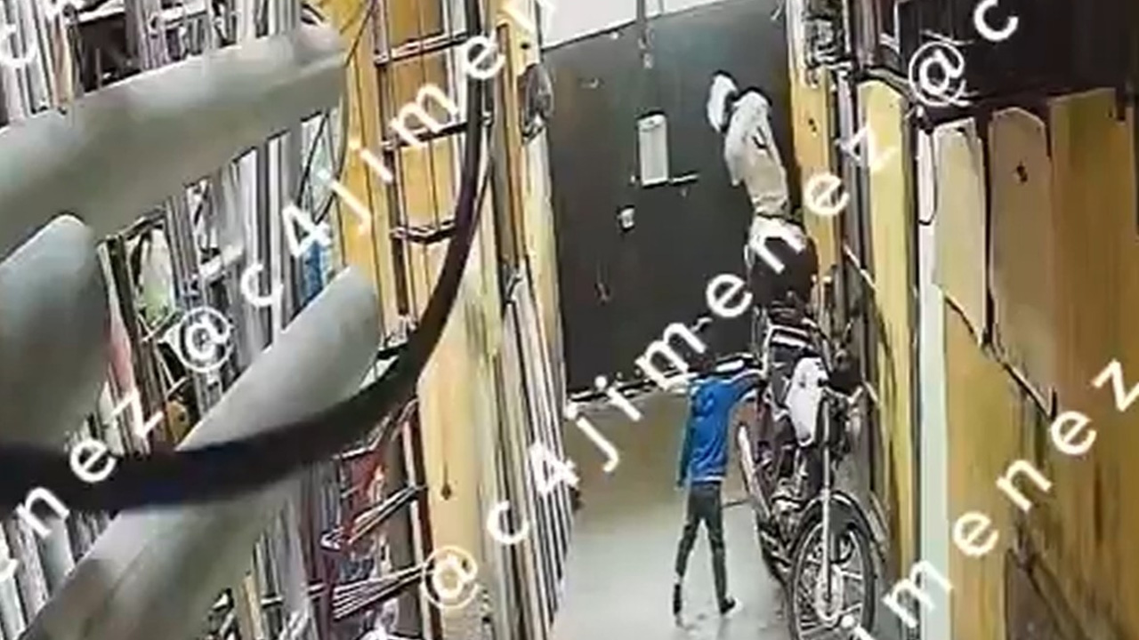 Sujeto agrede a su pareja mientras su hijo intenta defenderla en Iztapalapa. C4 en Alerta, 14 de septiembre 2026