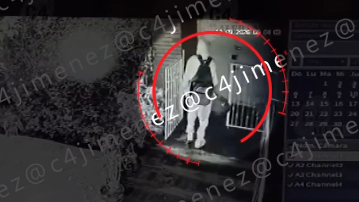 Así fue captado el asesino de una adulta mayor en la Álvaro Obregón.