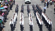El desfile comenzó en el Parque Hidalgo y concluyó en el Distrito León Mx.