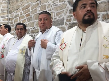 Hallan sin vida al sacerdote Román De La Cruz en Lolotla, Hidalgo.