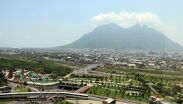 En Monterrey, el amanecer se presentará con cielo parcialmente soleado y ambiente brumoso.