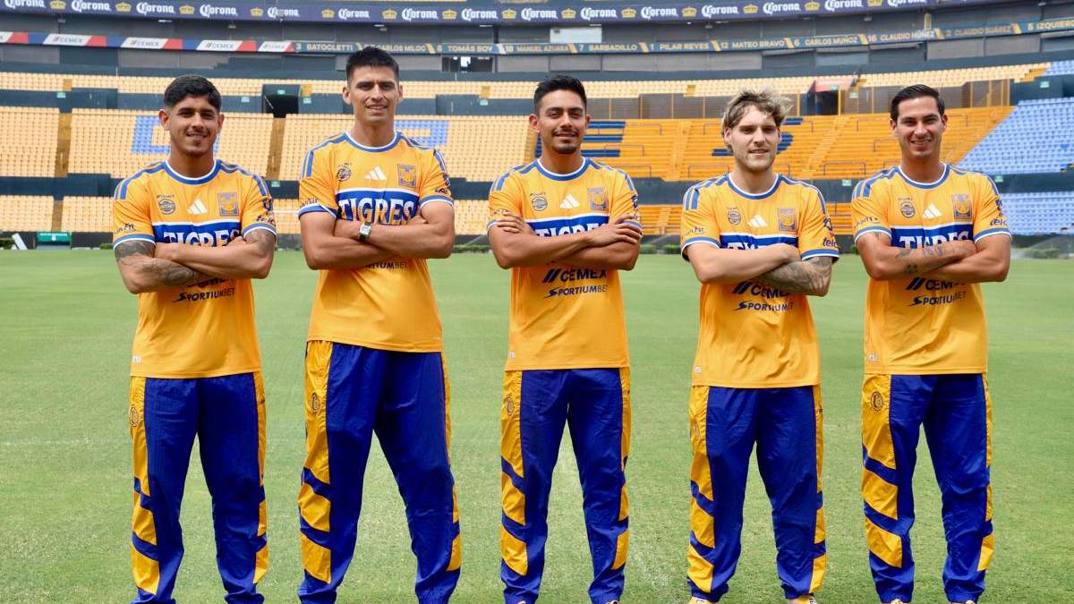 Tigres se reforzó con 4 jugadores ofensivos y uno más para la defensa / Roberto Alanís