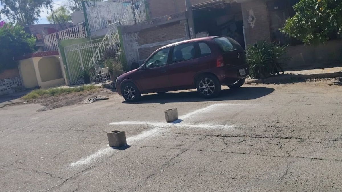 Ambos sujetos quedaron a disposición de las autoridades mientras continúan las investigaciones para esclarecer la mecánica de los hechos.