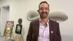 La velada incluyó una subasta y la venta de 50 piezas de arte a beneficio de la asociación.