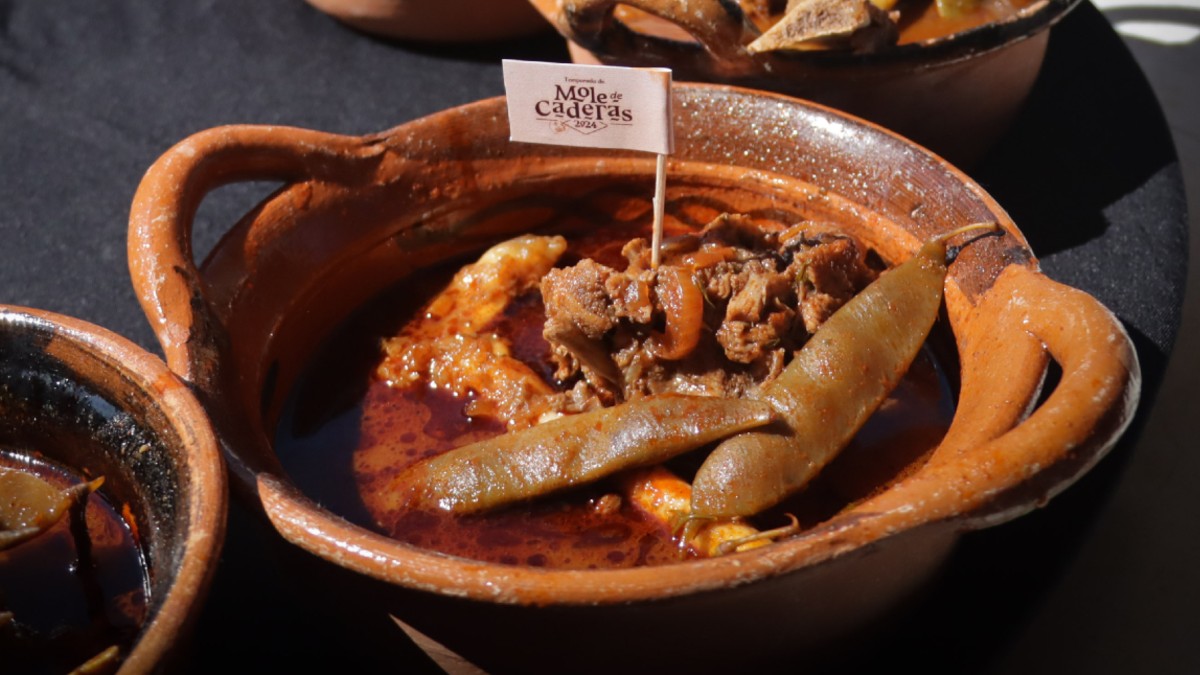 El director de Turismo municipal reconoció que buscan posicionar de buena forma al mole de caderas / Agencia Es Imagen