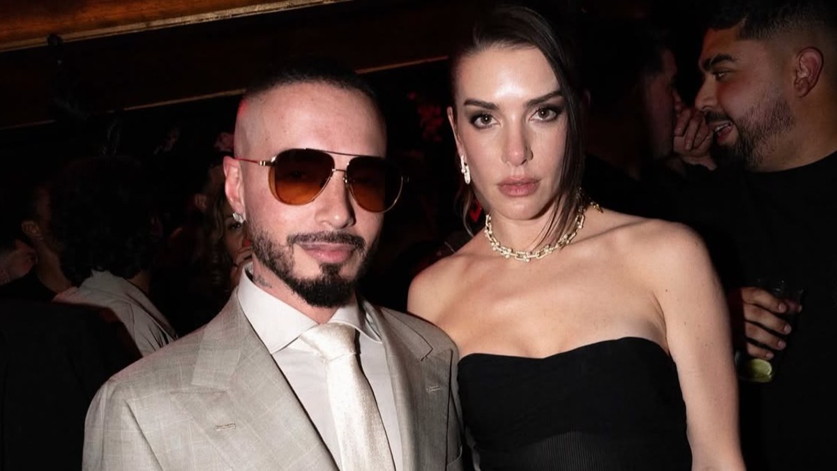 En mayo de 2017, Valentina Ferrer y J Balvin se conocieron en las grabaciones del vídeo musical de "Sigo Extrañándote"/ @jbalvin en IG
