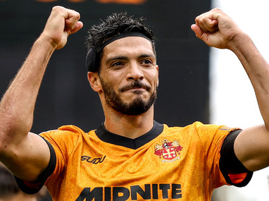 Raúl Jiménez, centro de una polémica en Wolves