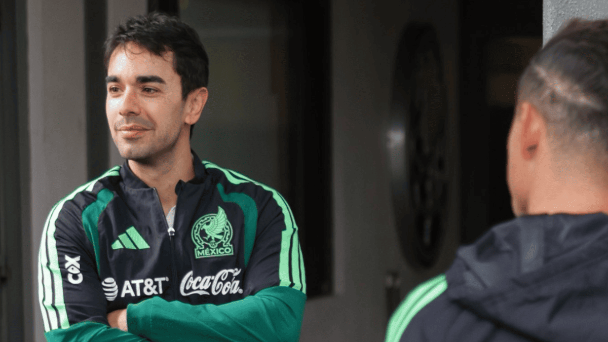 Pol Lorente habría mantenido desde el comienzo el compromiso de reencontrarse con el 'Vasco'. | @miseleccionmx