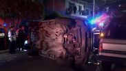 Volcadura en Gustavo A. Madero impacta dos vehículos estacionados. TD Nocturno CdMx, 18 de septiembre 2026