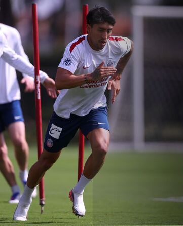 Chivas tiene que dejar atrás el resultado en el Clásico Nacional para enfocarse en lo que sigue del torneo | Querétaro vía X