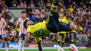 Miguel Borja empató el Clásico Nacional con un doblete en el segundo tiempo / @ClubAmerica