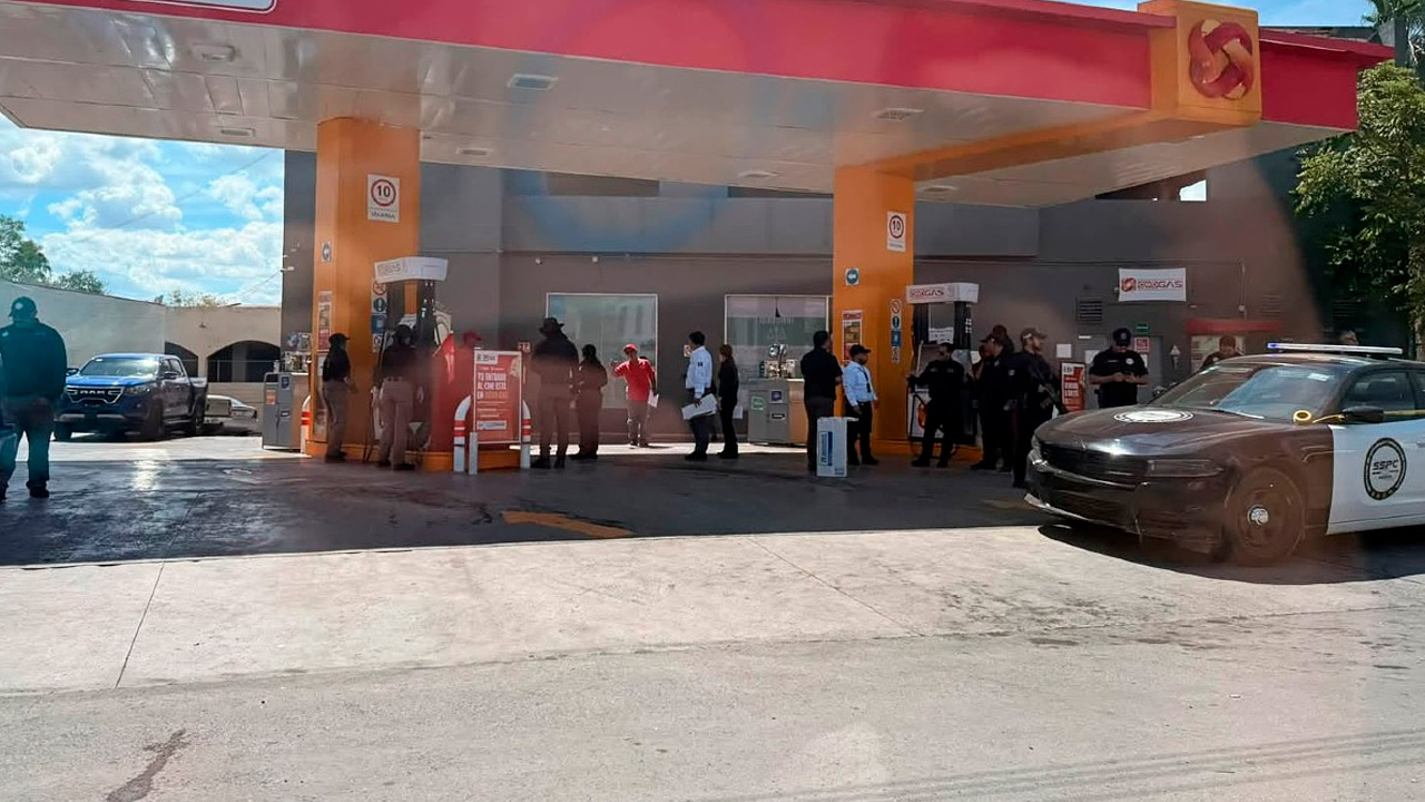 Aseguran tres gasolineras por presuntas irregularidades en Montemorelos