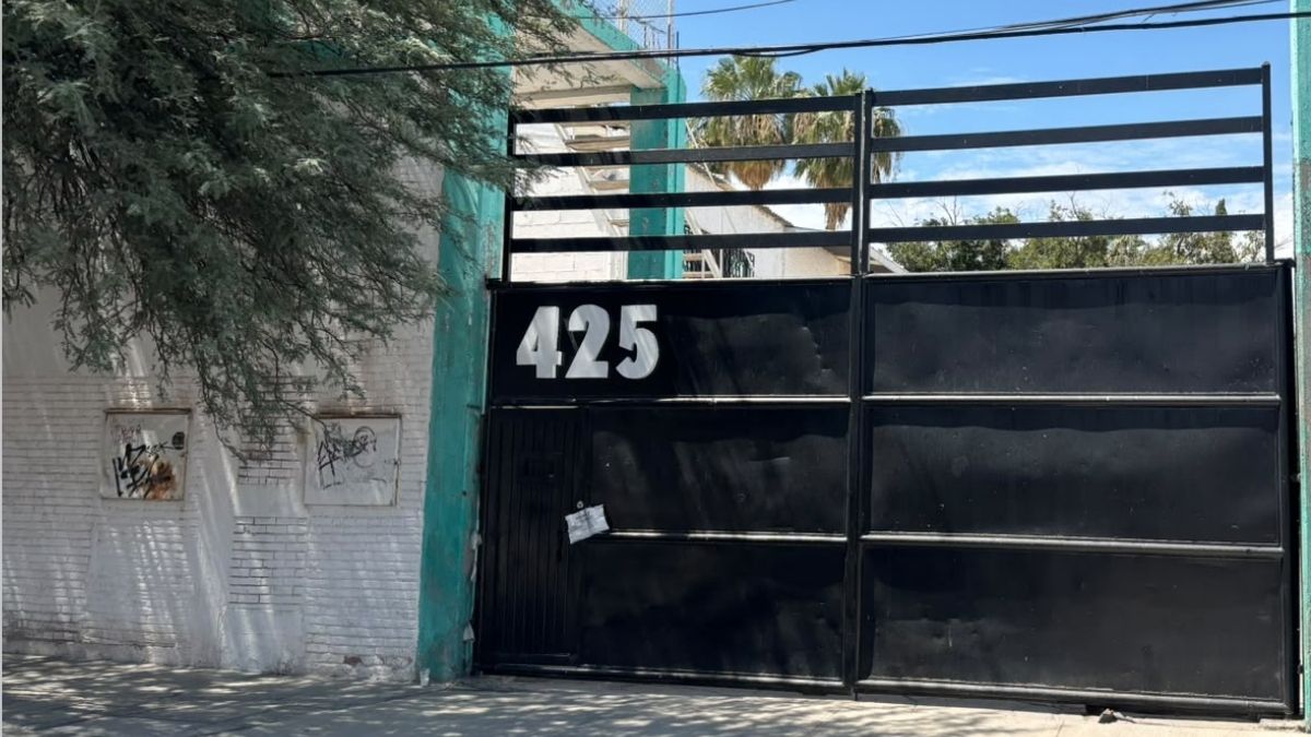 Tras el descubrimiento, Santos realizó el reporte correspondiente al sistema de emergencias 911.