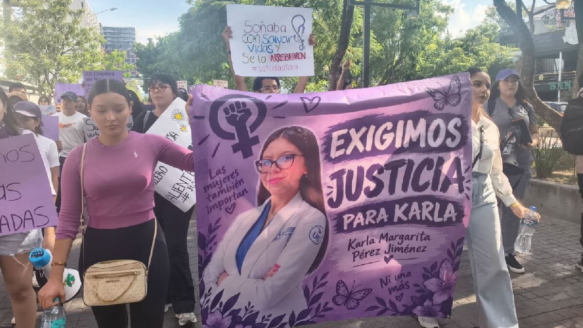 Estudiantes recalcaron la inseguridad que viven al acudir a las aulas.