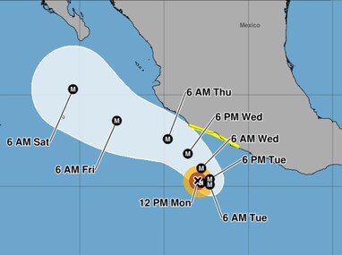 El huracán Polo podría continuar su curso hacia costas del Pacífico en México e intensificarse | National Hurricane Center Tropical Cyclone