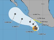 El huracán Polo podría continuar su curso hacia costas del Pacífico en México e intensificarse | National Hurricane Center Tropical Cyclone