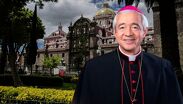 Mons. Jorge Carlos Patrón Wong, exsecretario en la Curia Romana y hasta ahora Arzobispo de Xalapa, asumirá la Arquidiócesis de Puebla