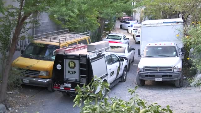Monterrey: Hallan armas y presunta marihuana durante cateo en colonia Unidad del Pueblo