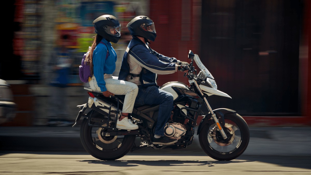 Desde la pantalla de inicio de la aplicación aparece la opción moto sin advertir que están prohibidos en Jalisco | Uber