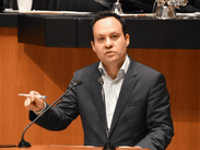 La propuesta también abre un debate sobre la relación entre las autoridades deportivas, los clubes y el marco jurídico mexicano.