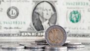 Atención de los mercados estará concentrada en la decisión de política monetaria de Banxico; eso influirá en valor del peso y dólar.