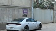 Autoridades investigan la muerte de un trabajador externo que cayó durante labores de mantenimiento en una nave industrial.