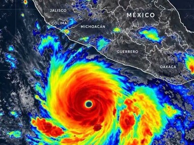 El huracán podría alcanzar una potencia de hasta categoría cinco. | Imagen: Conagua