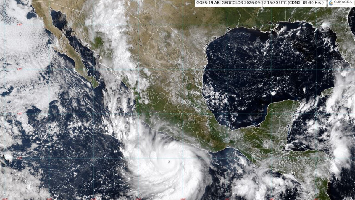 A las 9:35 horas de este martes, Polo se encontraba a 335 kilómetros al sur de Zihuatanejo, Guerrero | @conagua_clima