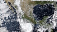 A las 9:35 horas de este martes, Polo se encontraba a 335 kilómetros al sur de Zihuatanejo, Guerrero | @conagua_clima
