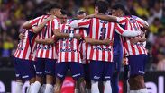 La nueva misión de Milito, resolver como cerrar los partidos sin recibir gol