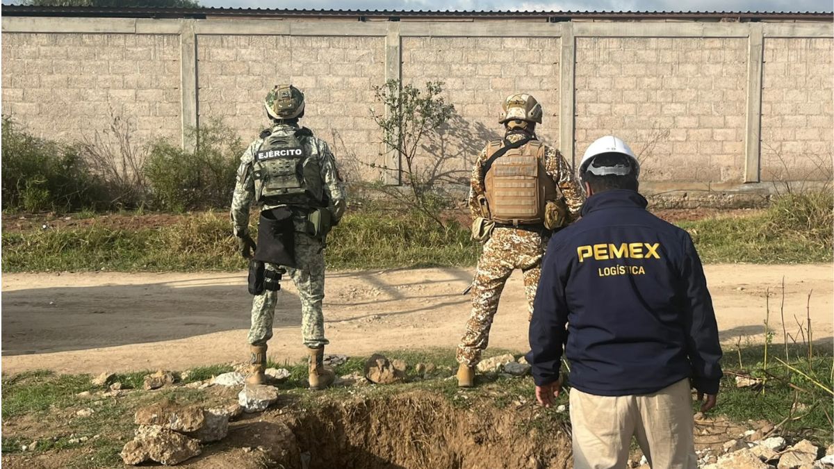 Autoridades hallaron dos túneles y desactivaron tres tomas clandestinas de hidrocarburo en diferentes puntos de Hidalgo.